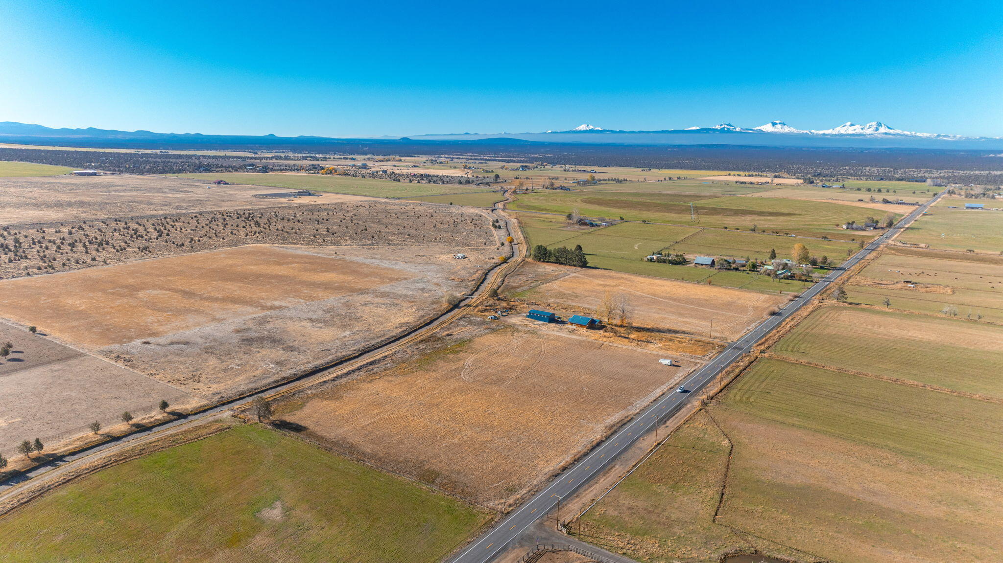 13902 Southwest Riggs Road Powell Butte, OR 97753 - Photo 63 of 69 7-web-or-mls-Riley Visuals-7