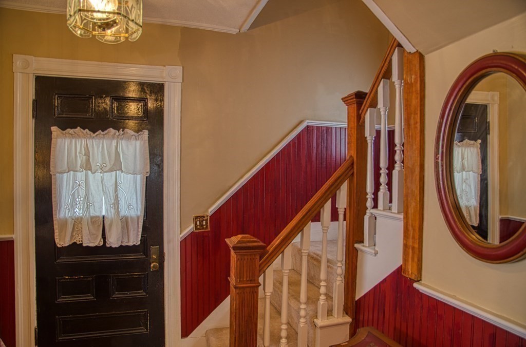 511 Maple Street Danvers, MA 01923 - Photo 9 of 28