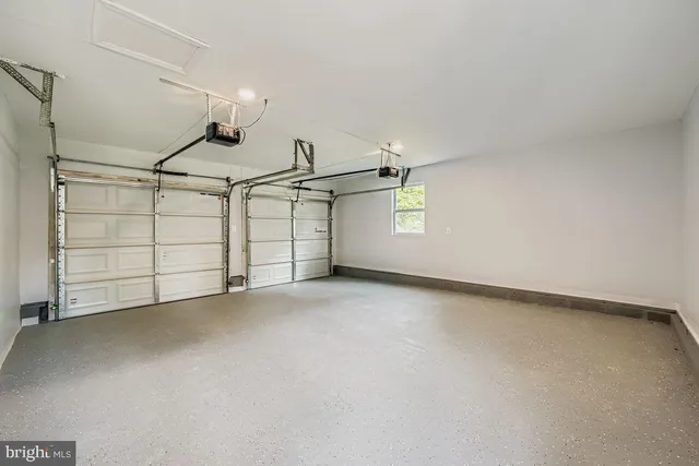 a view of outdoor space with yard