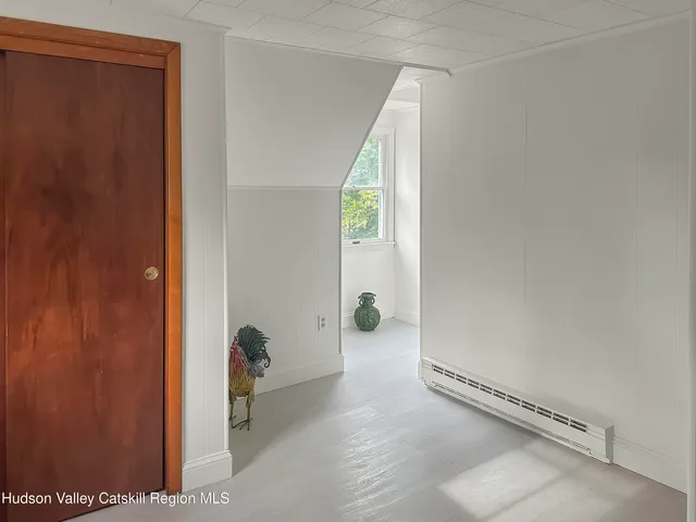 $350,000 | 376 Band Camp Road, Saugerties, NY 12477