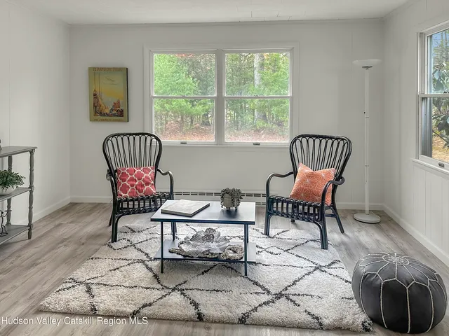 $350,000 | 376 Band Camp Road, Saugerties, NY 12477