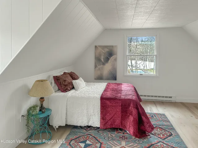 $350,000 | 376 Band Camp Road, Saugerties, NY 12477