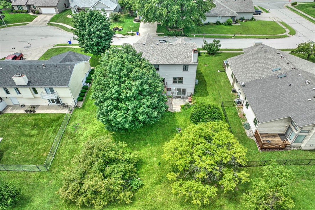 3646 Pleasantview Court Decatur, IL 62526 - Photo 4 of 45