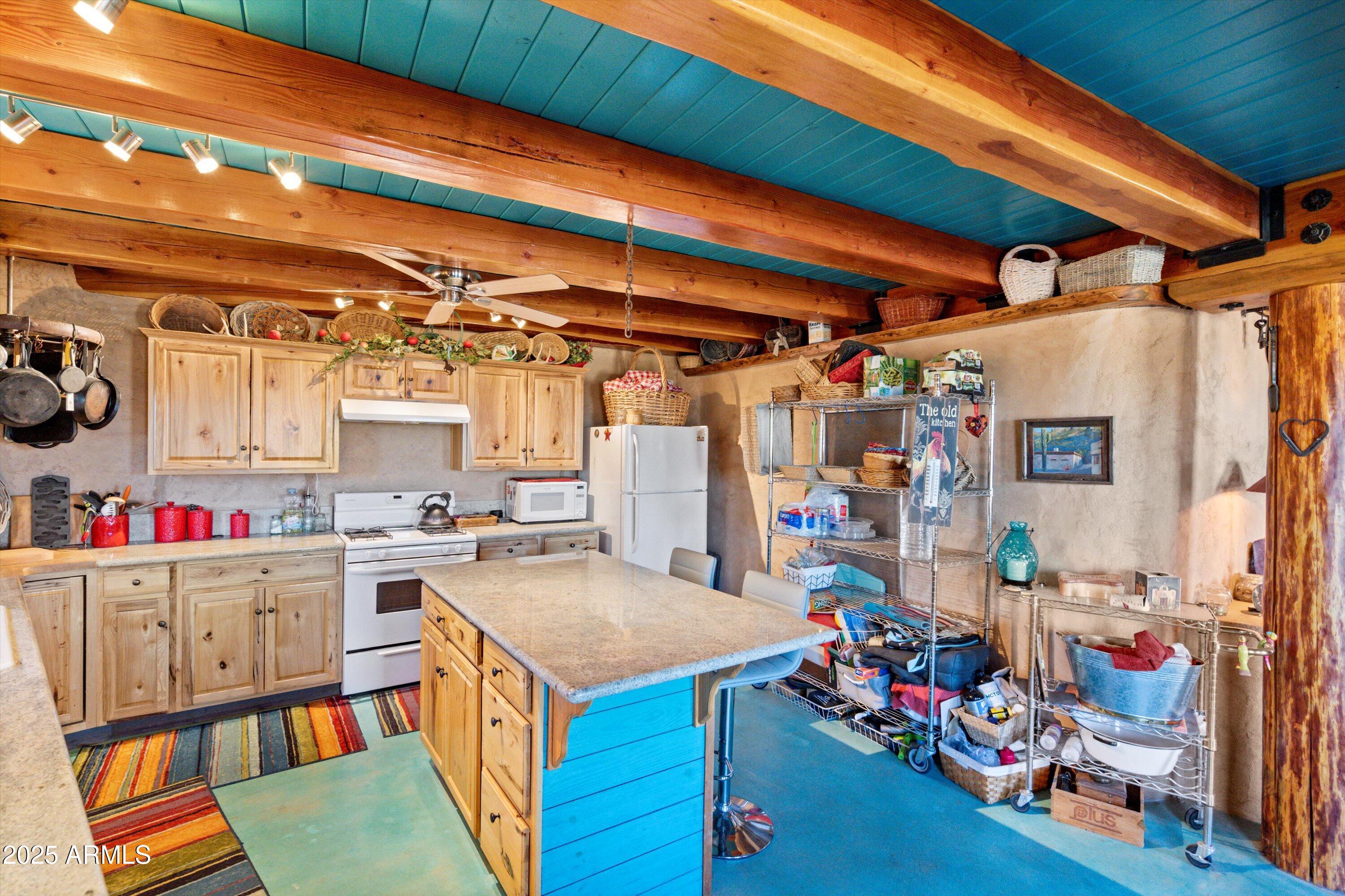 69182 North Centennial Park Road Salome, AZ 85348 - Photo 20 of 91 19-Kitchen