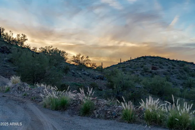 $1,400,000 | 69182 North Centennial Park Road, Salome, AZ 85348