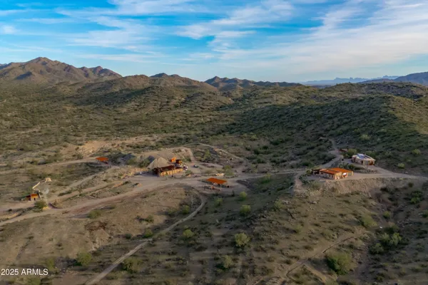 $1,200,000 | 69182 North Centennial Park Road, Salome, AZ 85348