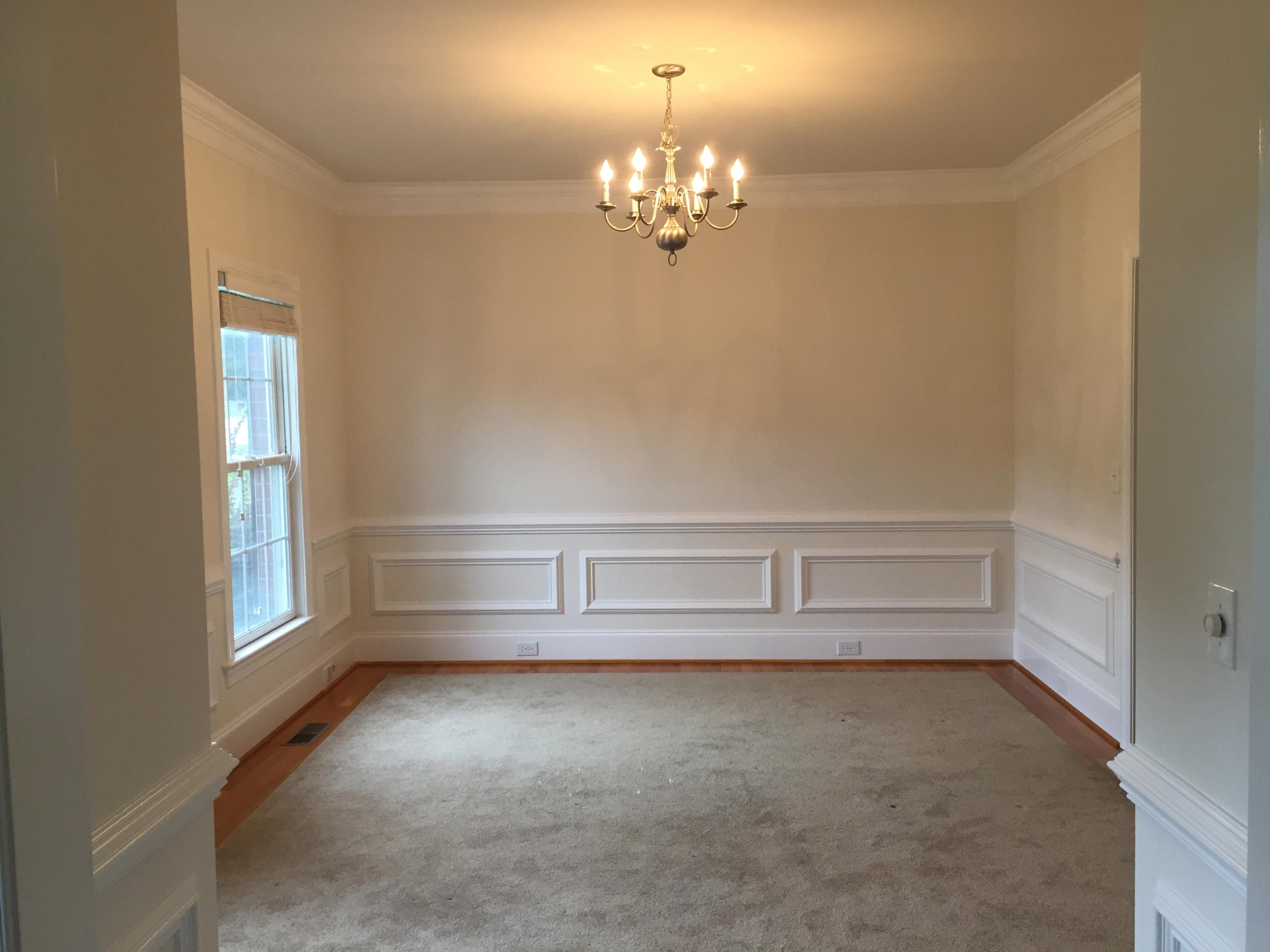 616 Highfield Road Salem, VA 24153 - Photo 3 of 18 IMG_3795