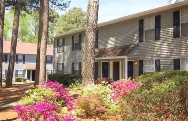 $895 | 4375 Cascade Road, Unit G075, Atlanta, GA 30331