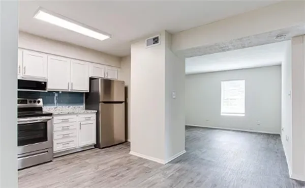 $895 | 4375 Cascade Road, Unit G075, Atlanta, GA 30331