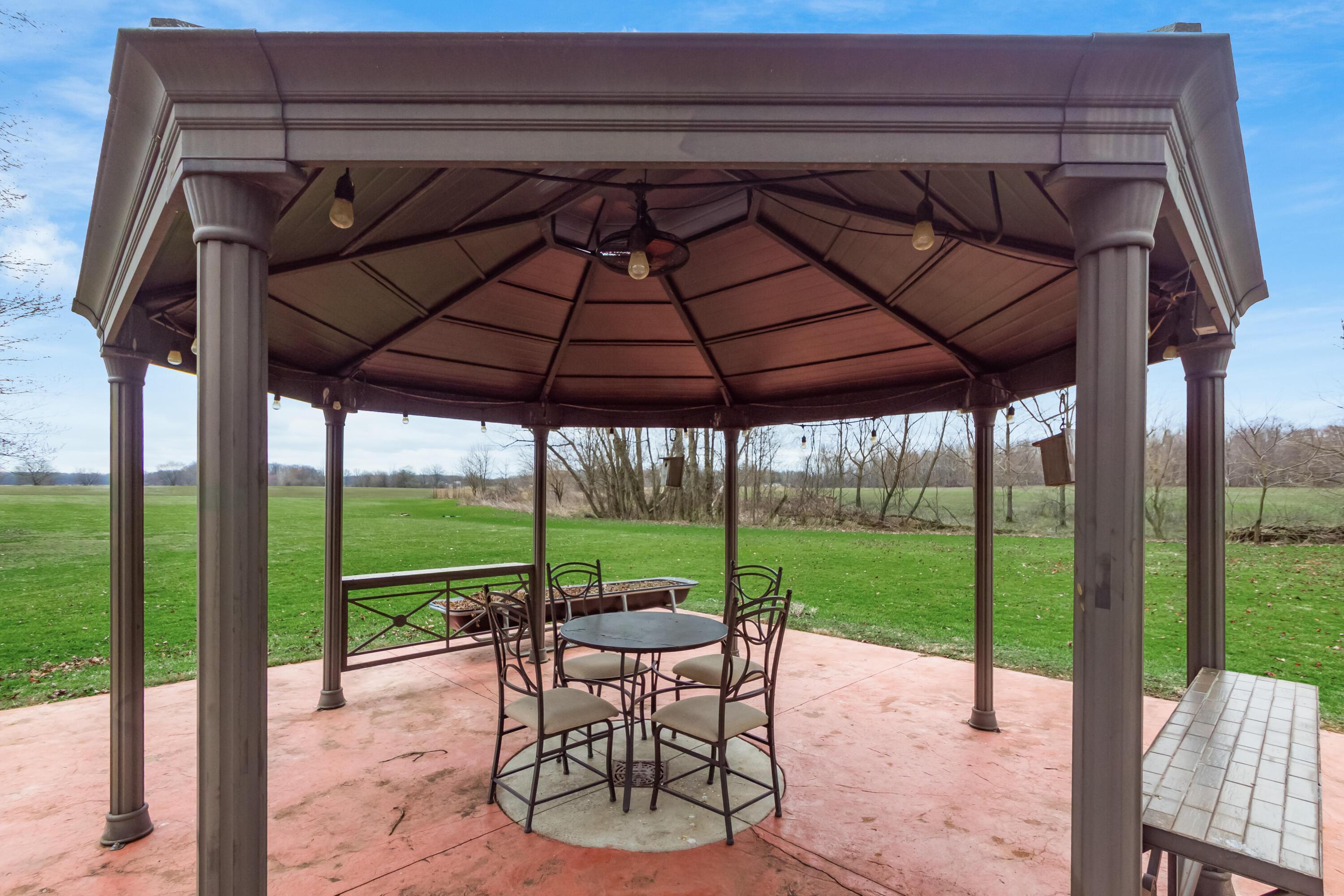 12580 Robins Road Westerville, OH 43082 - Photo 43 of 67 035_c52d921_M_12580_Robins078