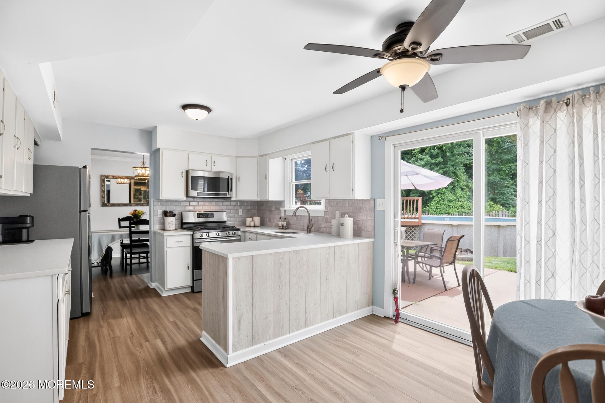 67 Starlight Road Howell, NJ 07731 - Photo 14 of 41 14_67_Starlight_Rd-63_1
