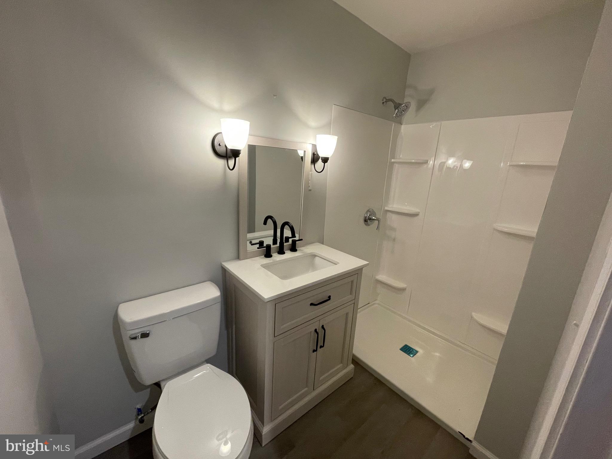 1710 Lower Rocky Dale Road Green Lane, PA 18054 - Photo 8 of 43 Unit 1