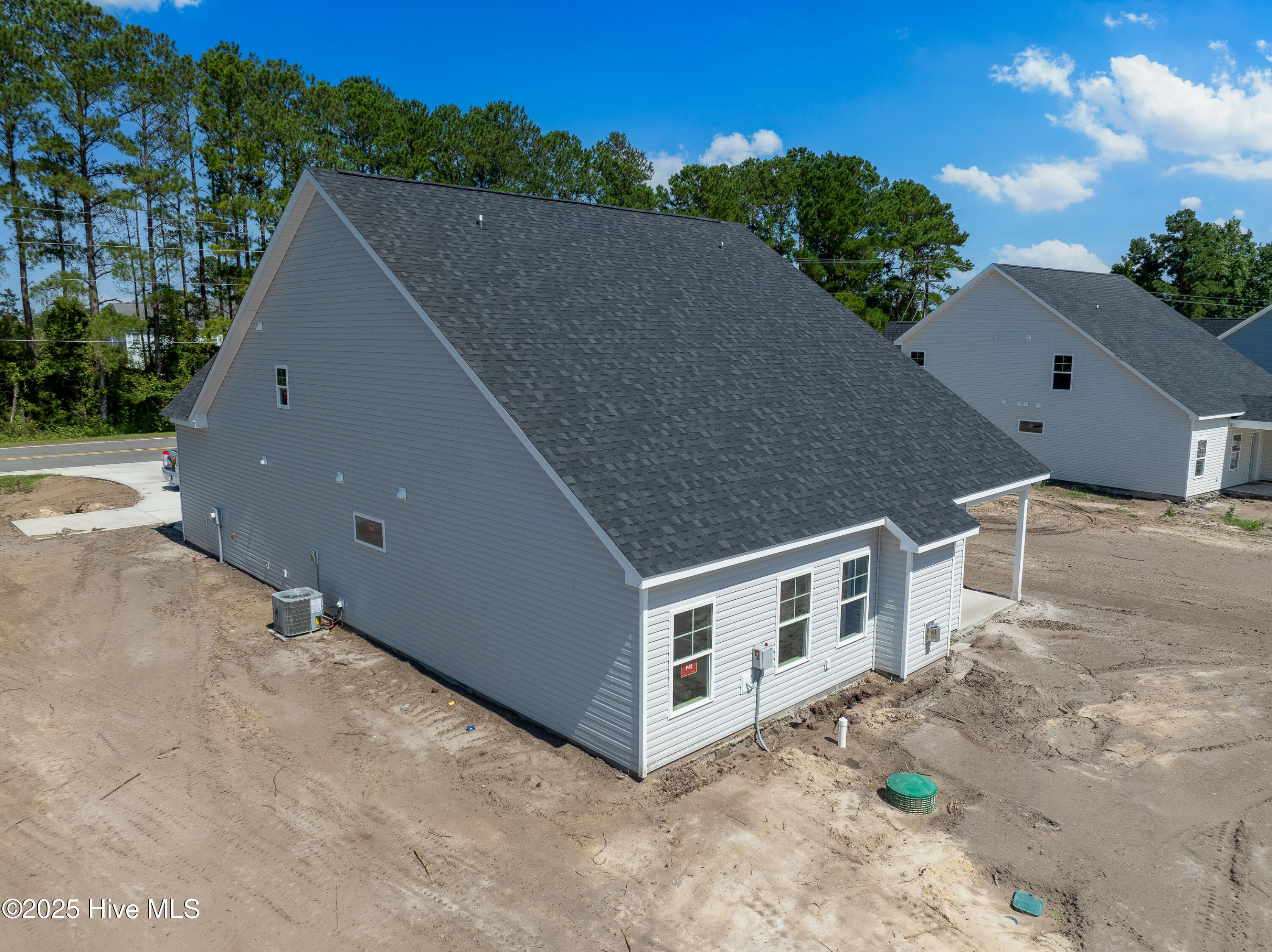 352 Hardison Road Holly Ridge, NC 28445 - Photo 9 of 17 Hardison House 2 MLS-8