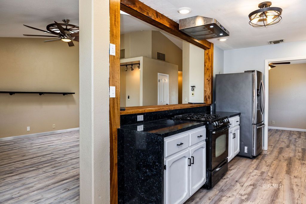 1221 Alysa Court Ridgecrest, CA 93555 - Photo 11 of 44