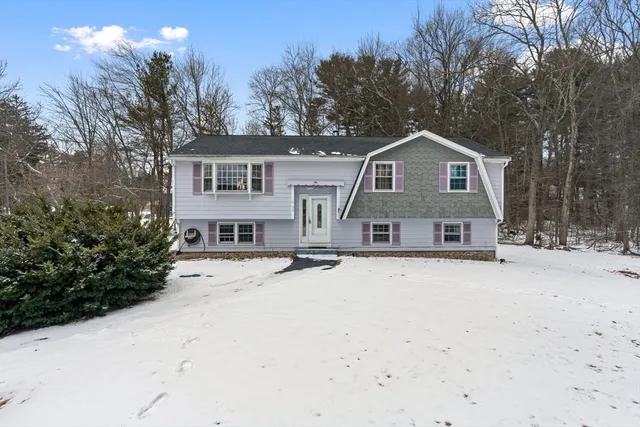 $699,000 | 31 Burlington Avenue, Wilmington, MA 01887