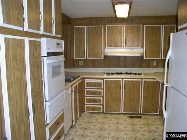 225 Aries Circle Reno, NV 89521 - Photo 7 of 9 a view of a storage & utility room