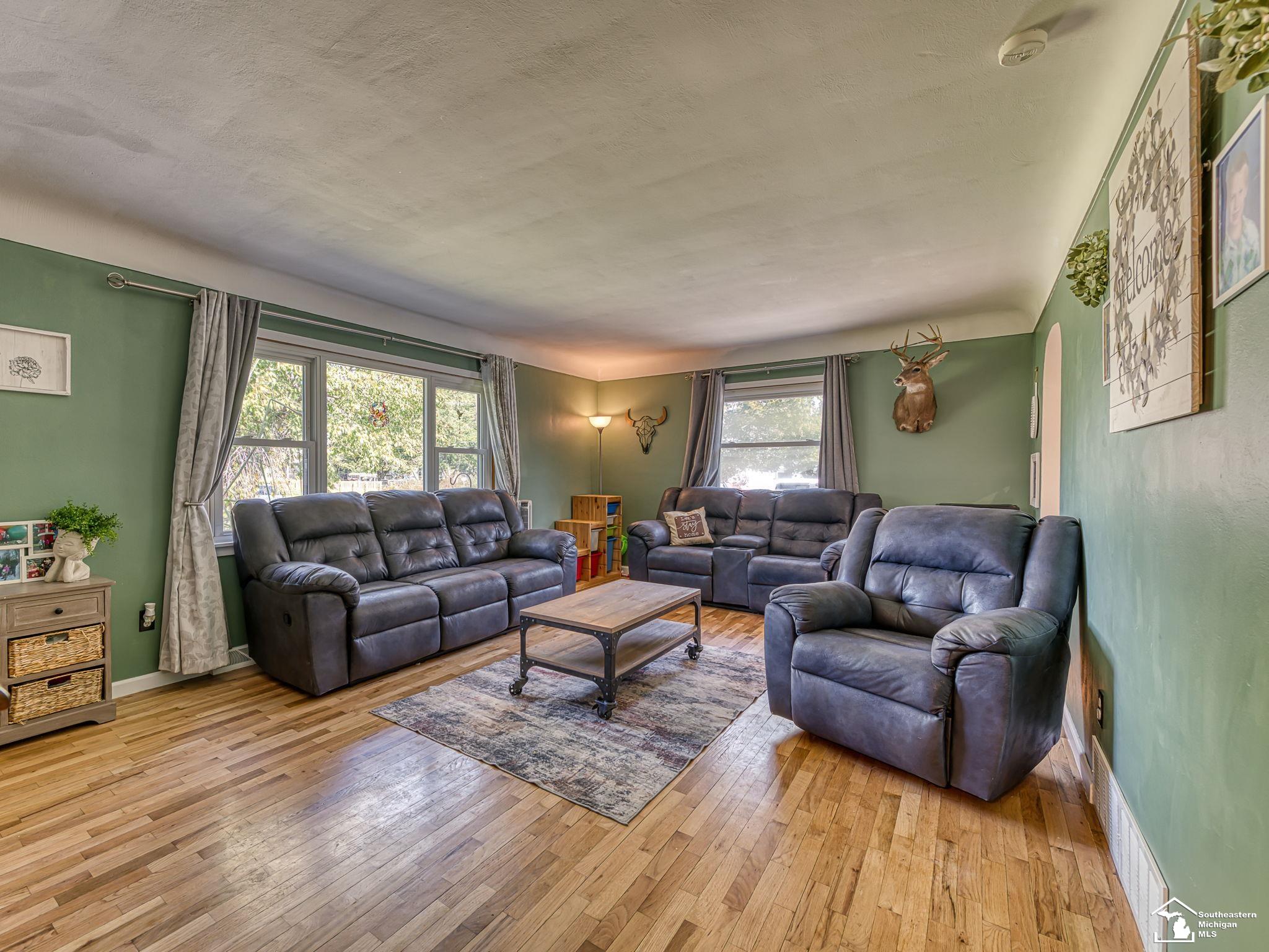 1359 Moore Road Adrian, MI 49221 - Photo 4 of 39 Gallery Image 4