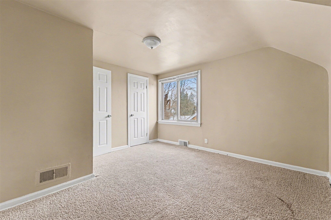 12511 Riad Street Detroit, MI 48224 - Photo 10 of 15