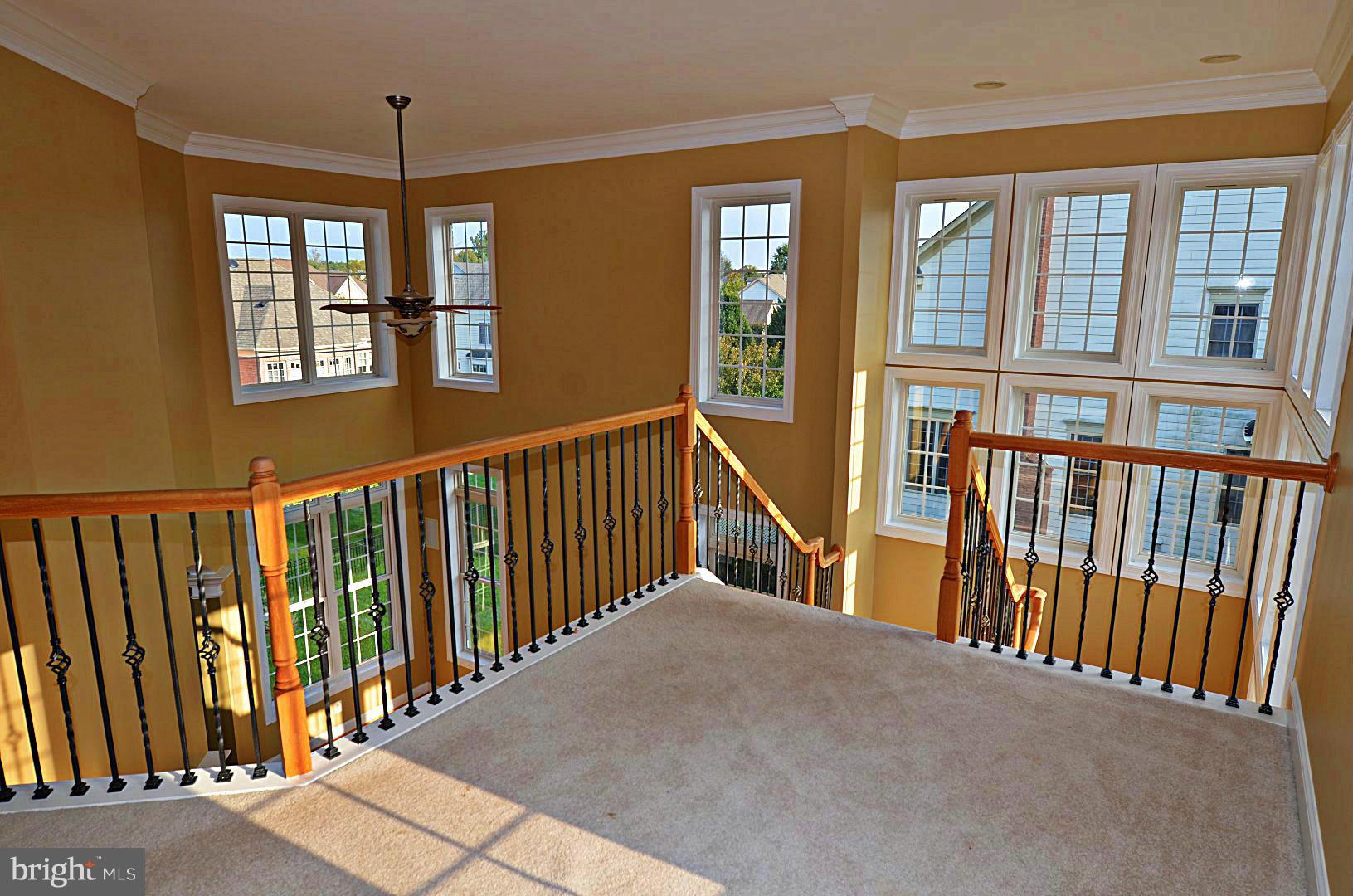 8225 Roxborough Loop Gainesville, VA 20155 - Photo 20 of 30 Interior (General)