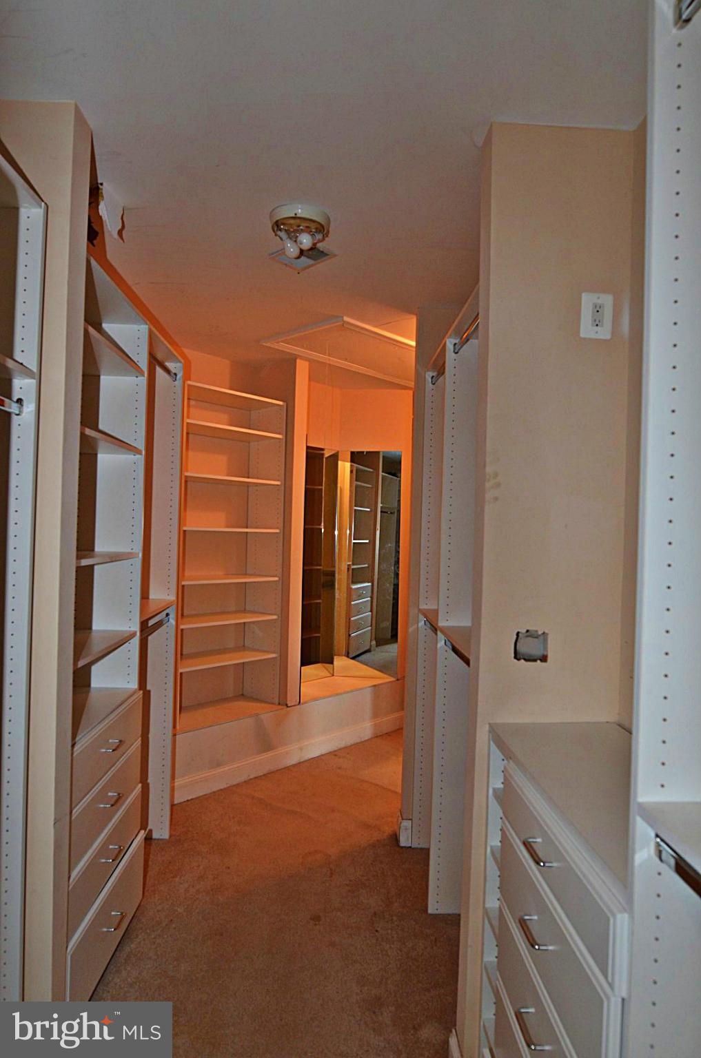 8225 Roxborough Loop Gainesville, VA 20155 - Photo 24 of 30 Bedroom (Master)