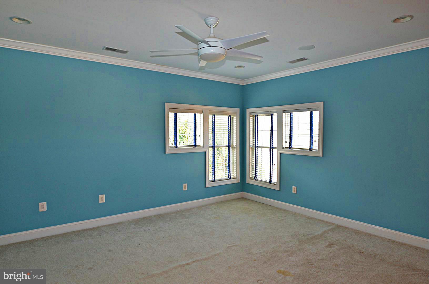 8225 Roxborough Loop Gainesville, VA 20155 - Photo 25 of 30 Bedroom
