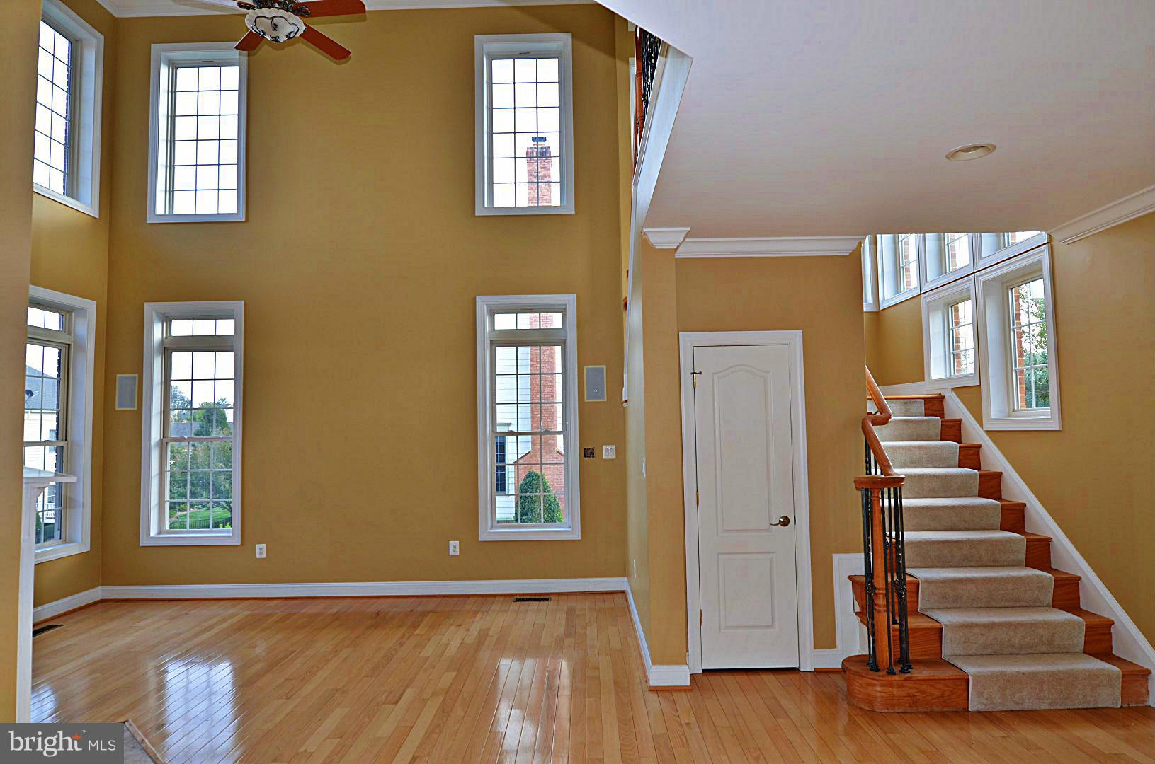 8225 Roxborough Loop Gainesville, VA 20155 - Photo 9 of 30 Interior (General)