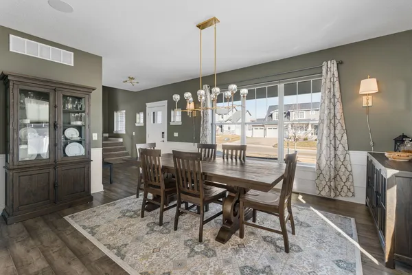$739,900 | 4697 Mason Run, Bettendorf, IA 52722