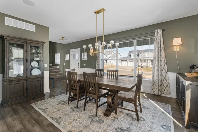 $750,000 | 4697 Mason Run, Bettendorf, IA 52722