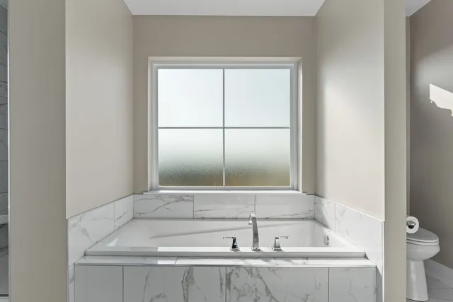 $750,000 | 4697 Mason Run, Bettendorf, IA 52722