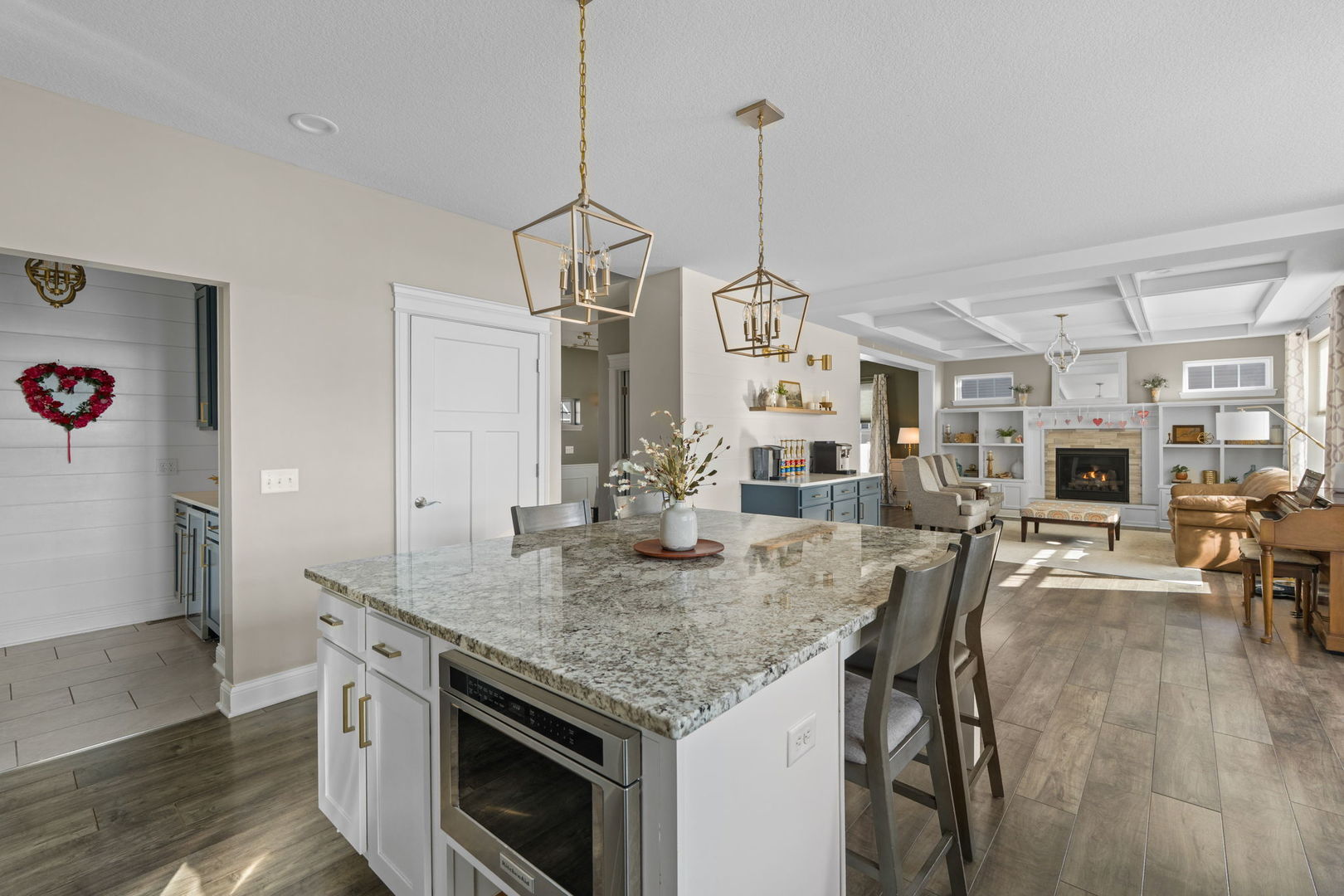 4697 Mason Run Bettendorf, IA 52722 - Photo 4 of 69