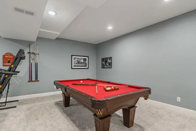 $750,000 | 4697 Mason Run, Bettendorf, IA 52722