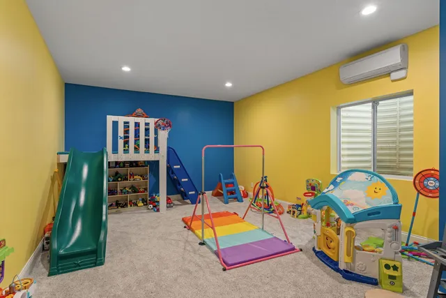 $750,000 | 4697 Mason Run, Bettendorf, IA 52722