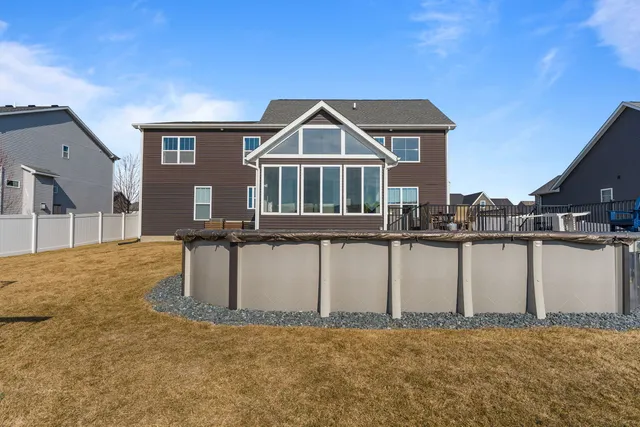 $750,000 | 4697 Mason Run, Bettendorf, IA 52722