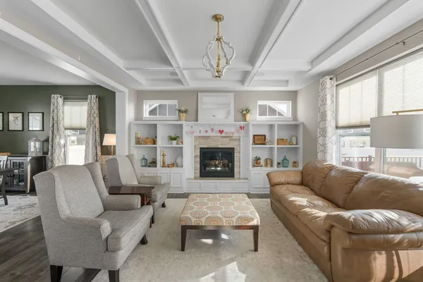 $739,900 | 4697 Mason Run, Bettendorf, IA 52722