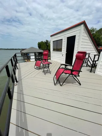 $990,000 | 6207 Point Lavista, Malakoff, TX 75148