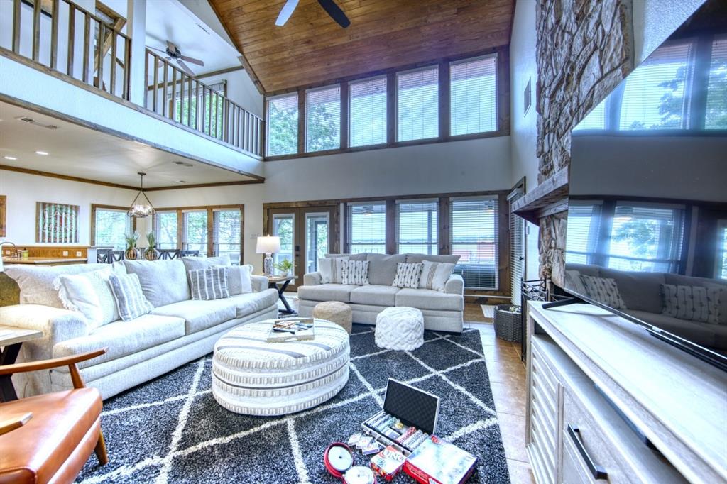 6207 Point Lavista Malakoff, TX 75148 - Photo 4 of 40