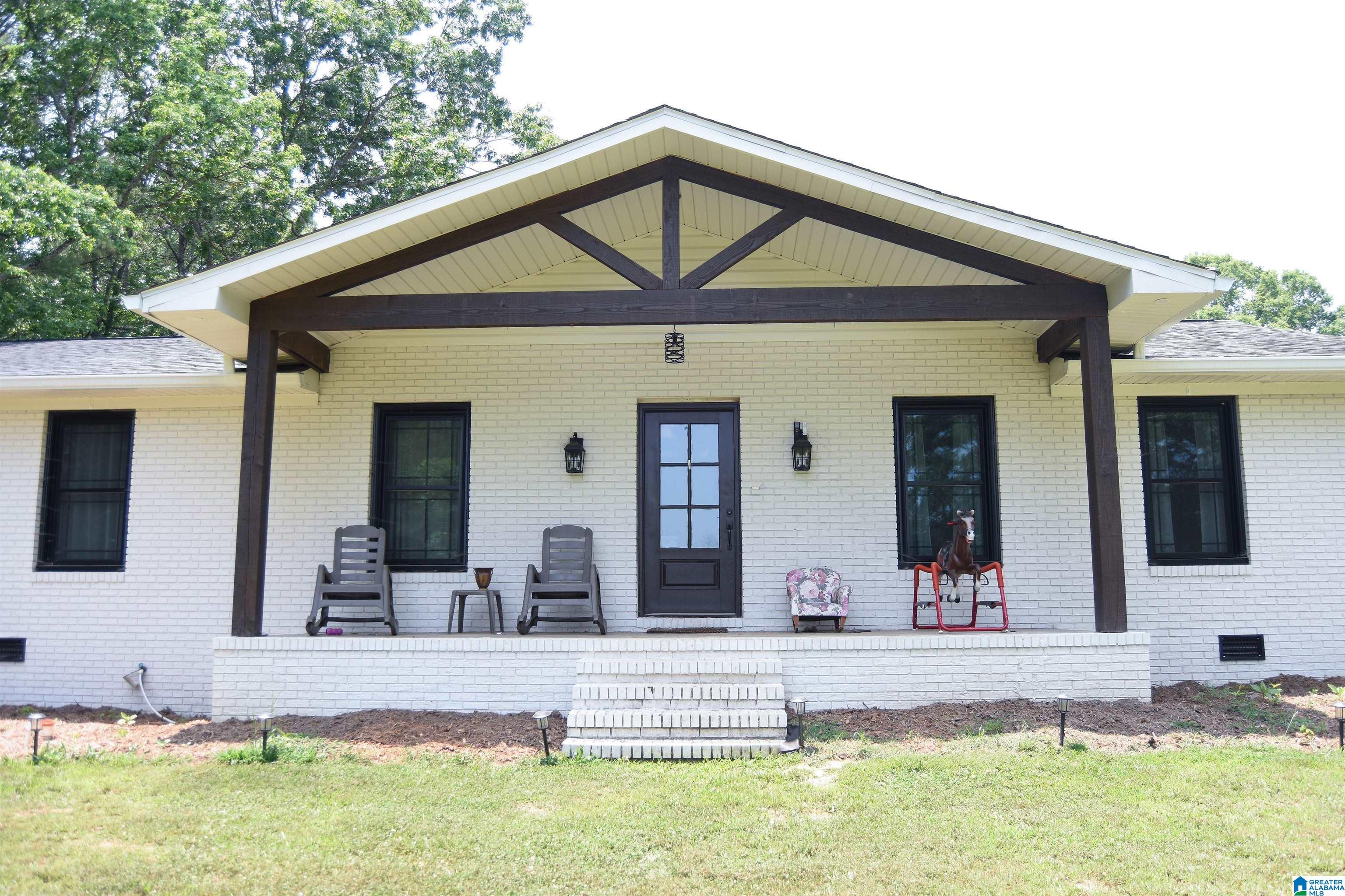 333 Shadow Lane Anniston, AL 36207 - Photo 3 of 50