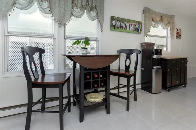 $275,000 | 294 Colonial Boulevard, Unit 48, Palm Harbor, FL 34684