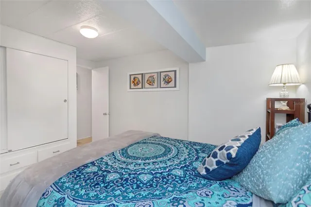 $275,000 | 294 Colonial Boulevard, Unit 48, Palm Harbor, FL 34684