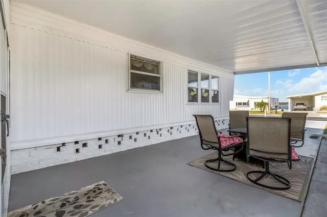 $275,000 | 294 Colonial Boulevard, Unit 48, Palm Harbor, FL 34684