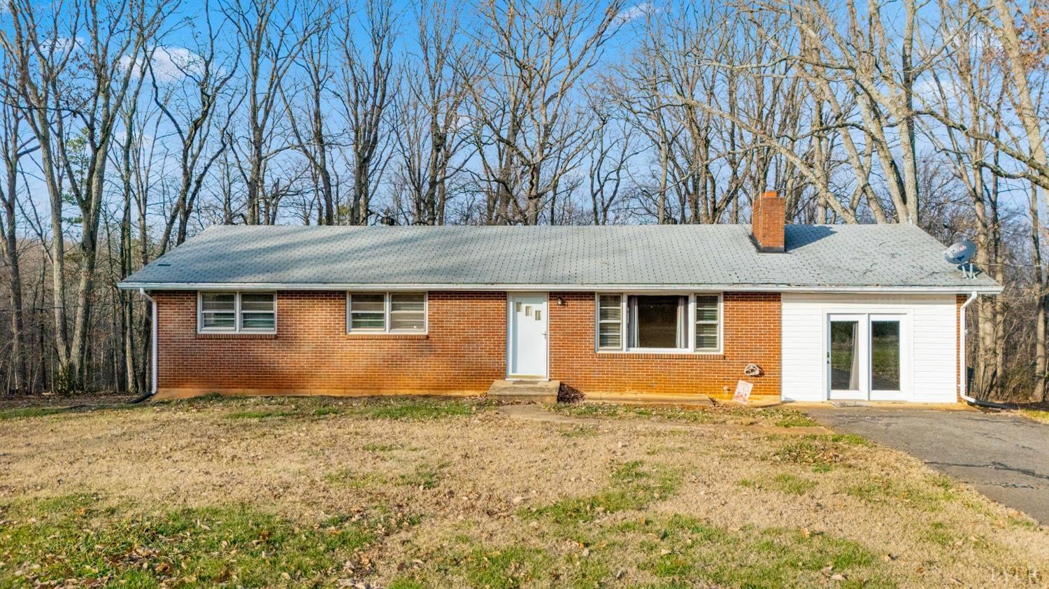528 Jasper Wood Road Hurt, VA 24563 - Photo 1 of 44 front view of house with a yard