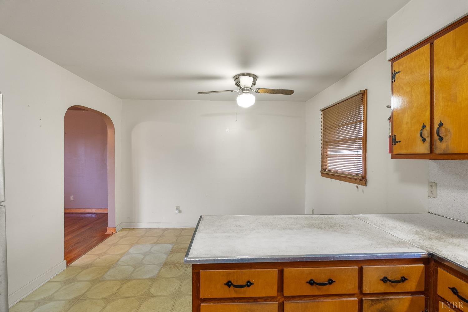 528 Jasper Wood Road Hurt, VA 24563 - Photo 14 of 44 a room with closet and ceiling fan