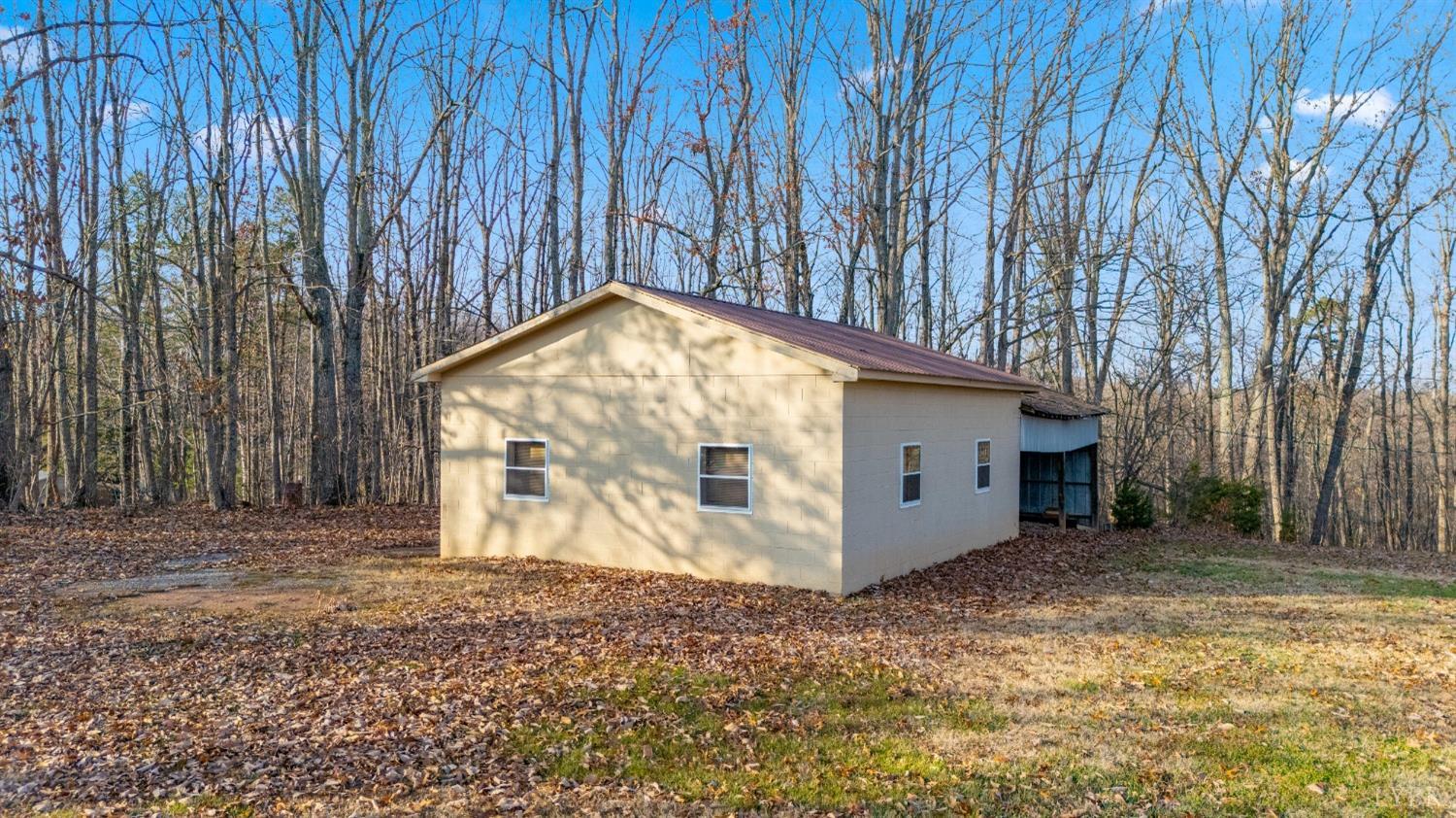 528 Jasper Wood Road Hurt, VA 24563 - Photo 3 of 44 a view of a house with a backyard
