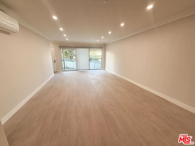 $3,795 | 1117 South Bedford Street, Unit 101, Los Angeles, CA 90035