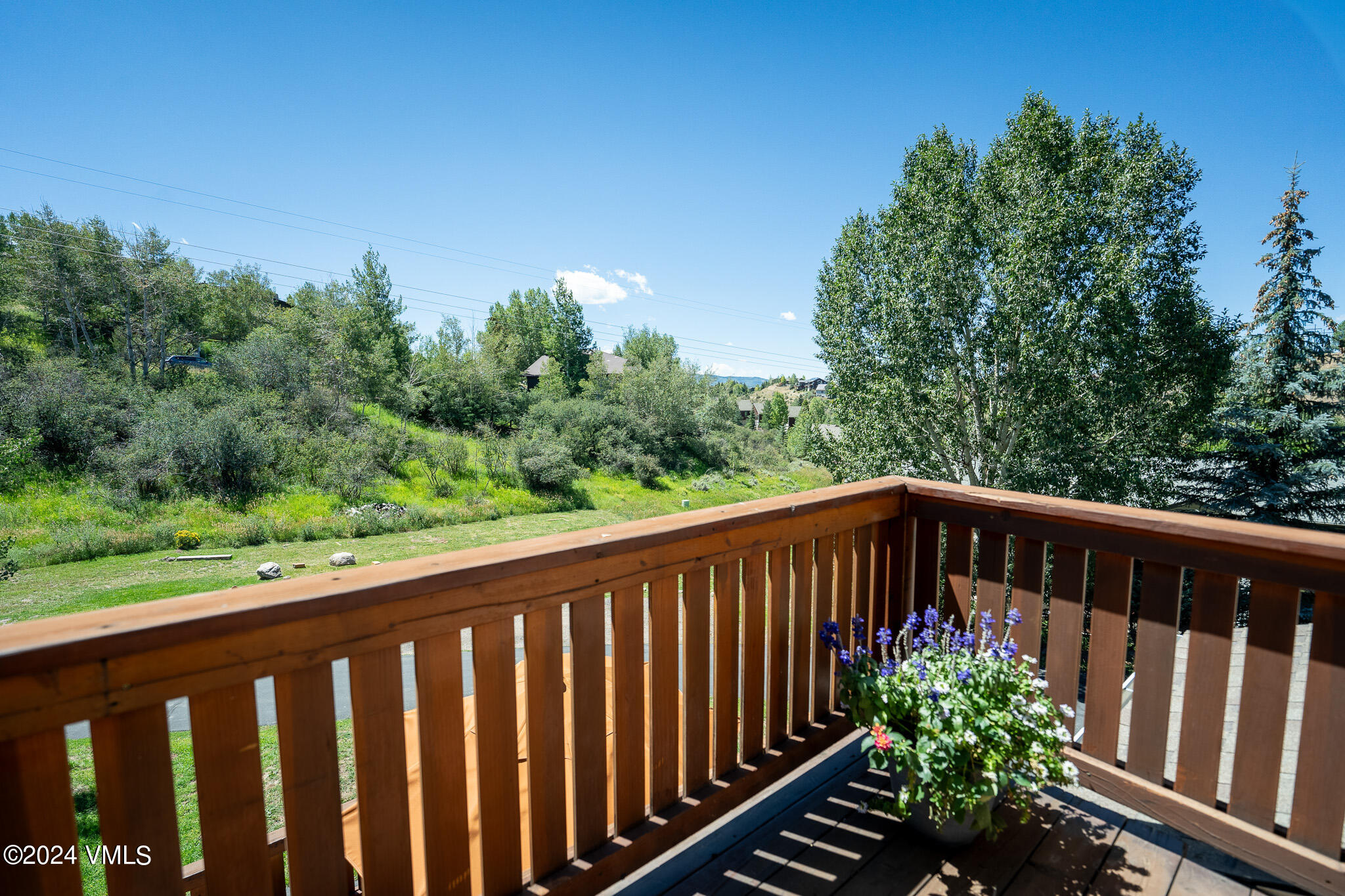 2355 Old Trail Road, Unit 5 Avon, CO 81620 - Photo 11 of 23 Old Trail-18