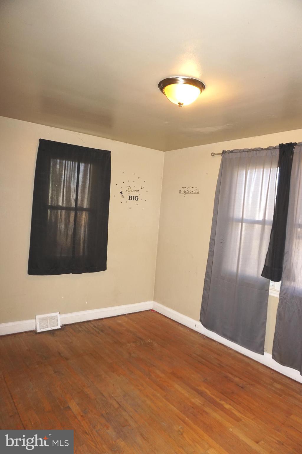310 Wye Road Essex, MD 21221 - Photo 21 of 22 Primary Bedroom