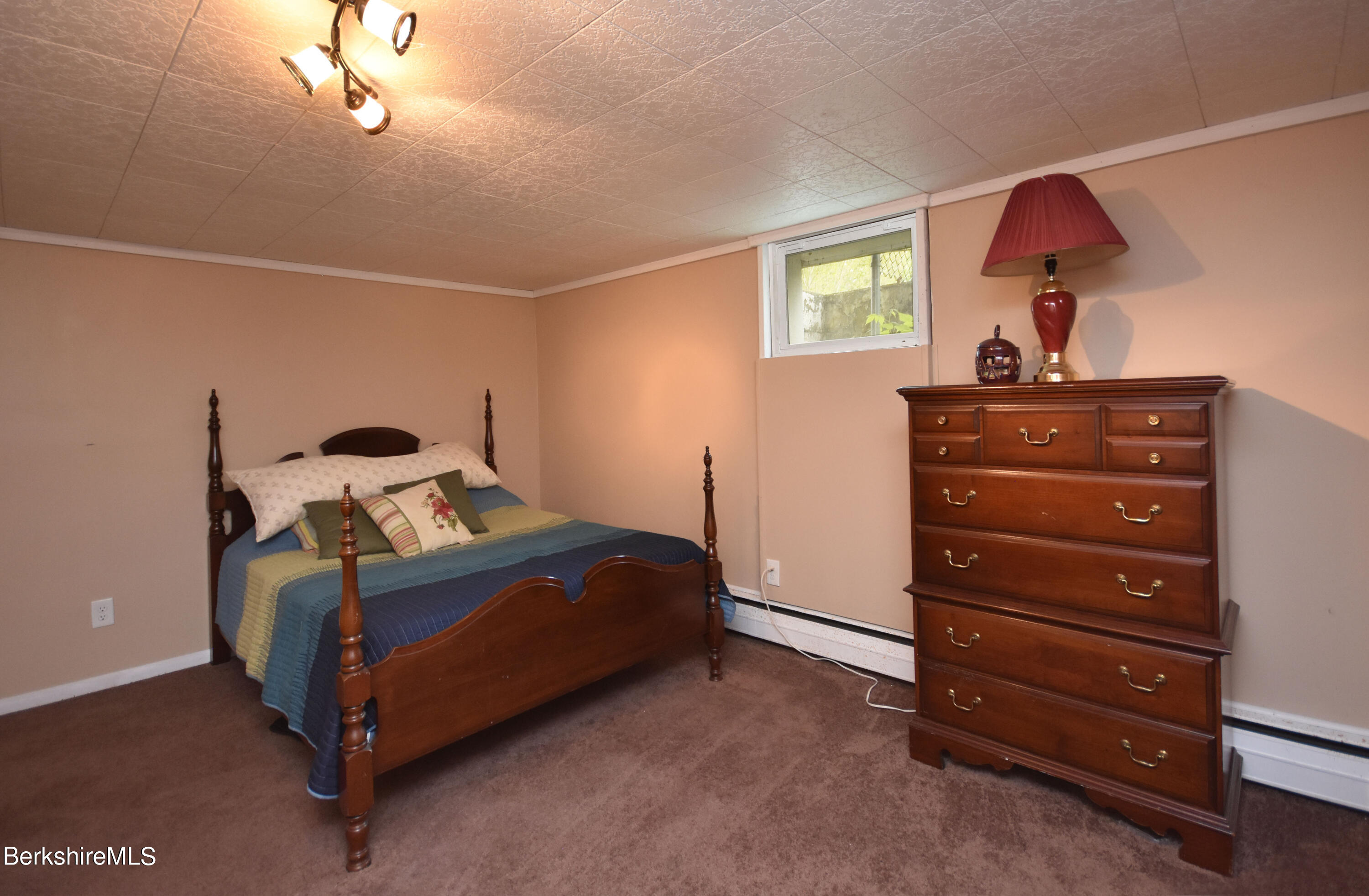 58 Oak Hill Road Pittsfield, MA 01201 - Photo 33 of 47 Additional room/Basement
