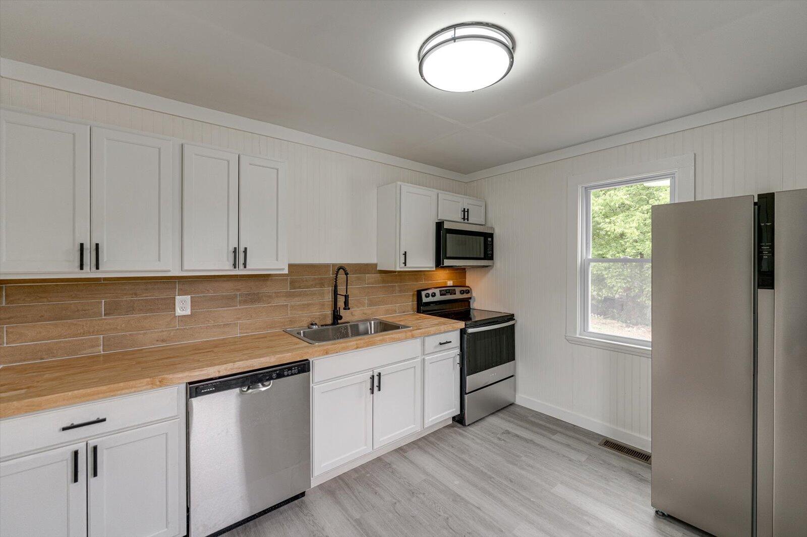 9 Longstreet Road Rossville, GA 30741 - Photo 23 of 35 25-9 Longstreet Rd-5