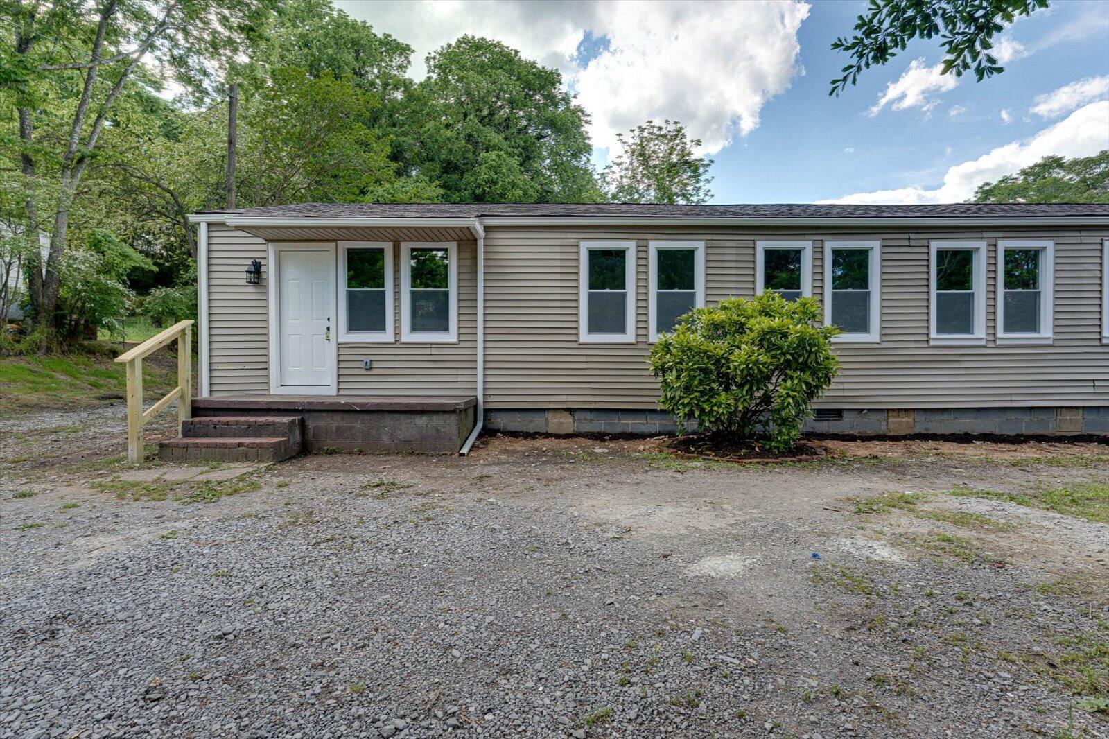 9 Longstreet Road Rossville, GA 30741 - Photo 4 of 35 02-9 Longstreet Rd-17