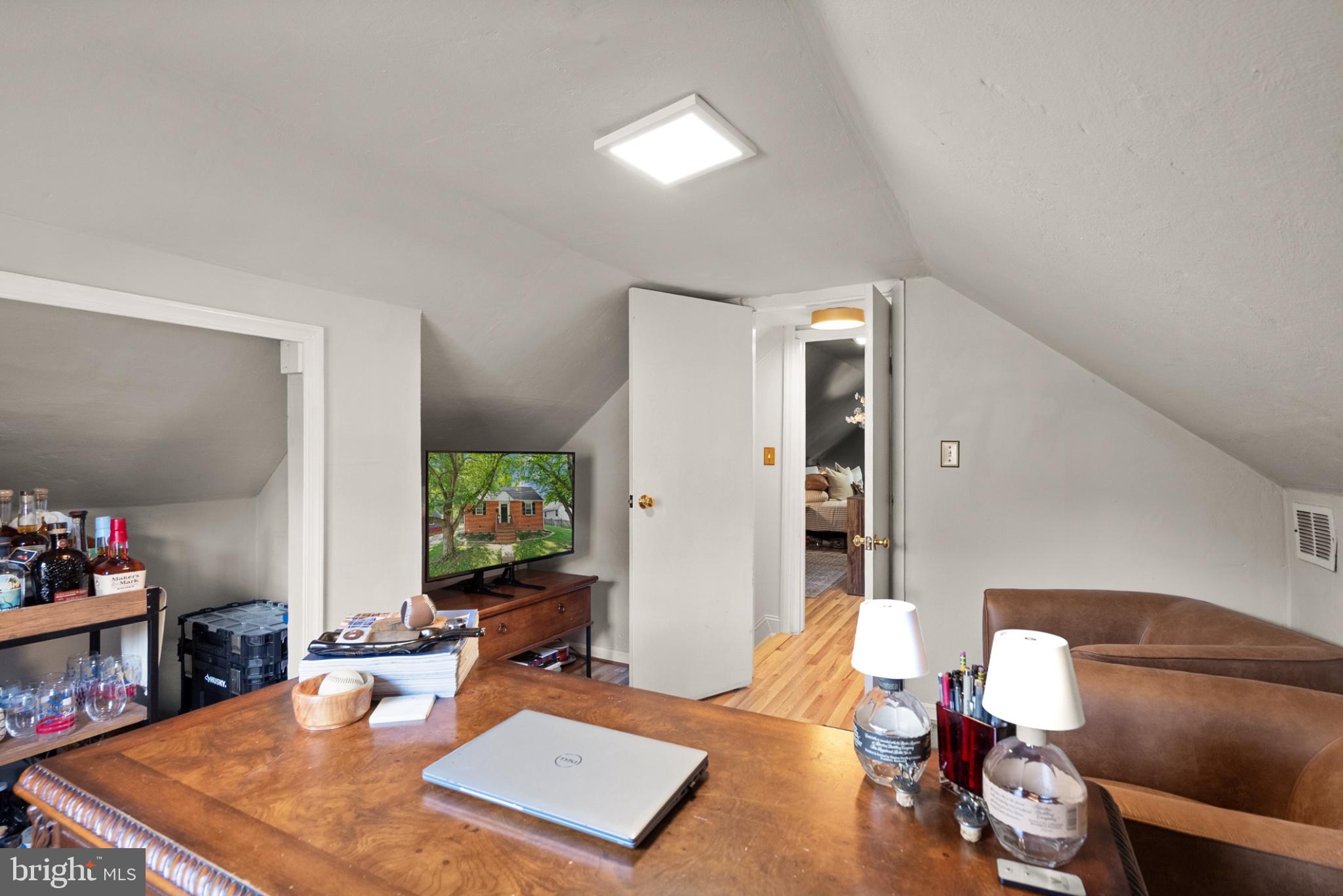 2902 Summerfield Road Falls Church, VA 22042 - Photo 40 of 46 Gallery Image 40